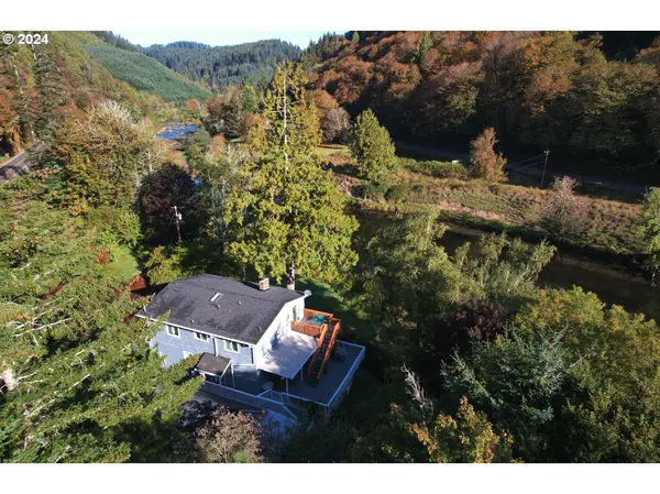 11354 HIGHWAY 36, Mapleton, OR 97453