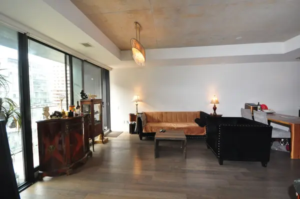 629 King ST W #1009, Toronto C01, ON M5V 0G9