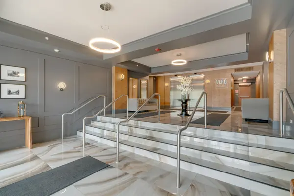 8302 Islington AVE #302, Vaughan, ON L4L 0E6