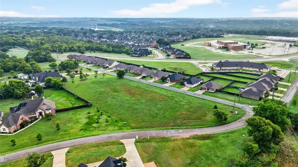 2217 Norwood Street, Sherman, TX 75092