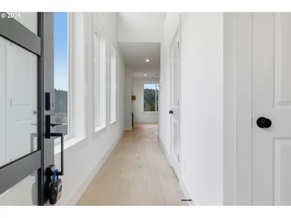 14220 SE Ellis ST, Portland, OR 97236