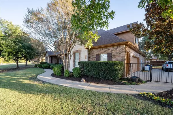 Lucas, TX 75002,422 Oak Brook Drive