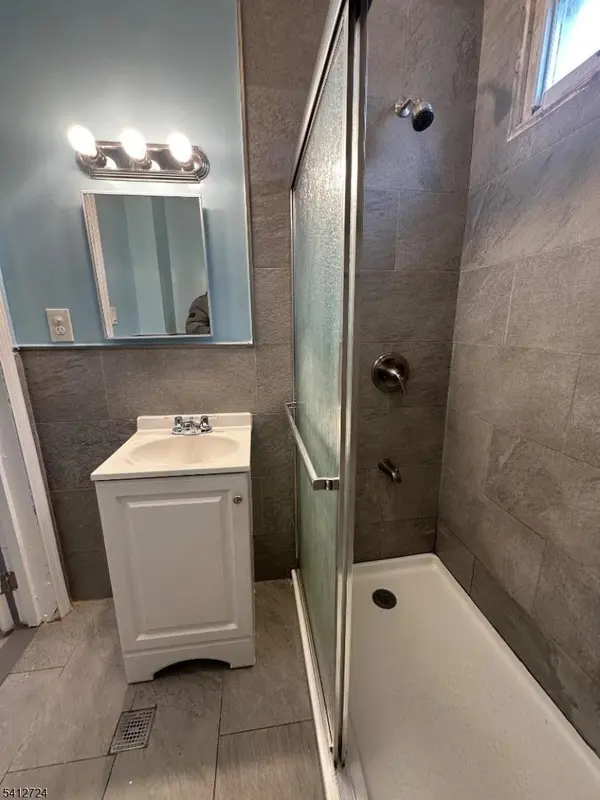 9 Breckenridge Ter #2, Irvington Twp., NJ 07111