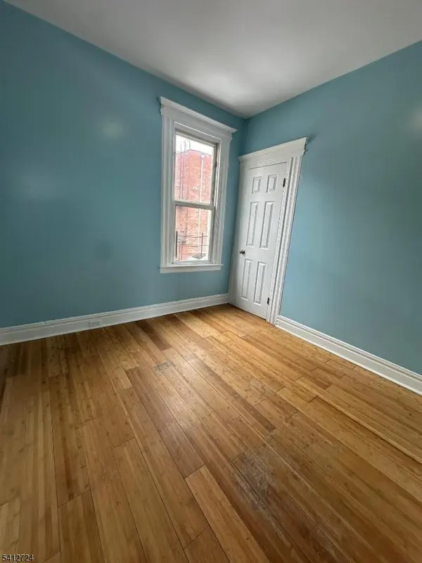 9 Breckenridge Ter #2, Irvington Twp., NJ 07111