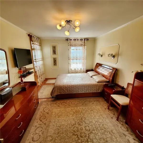 2626 Homecrest AVE #5D, Brooklyn, NY 11235