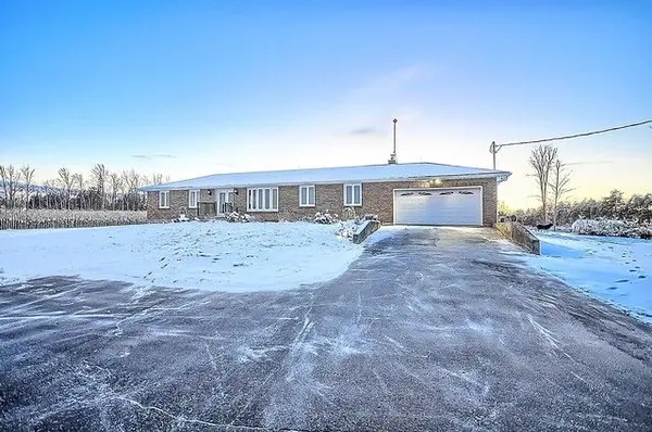 22186 Kennedy RD, East Gwillimbury, ON L0G 1V0