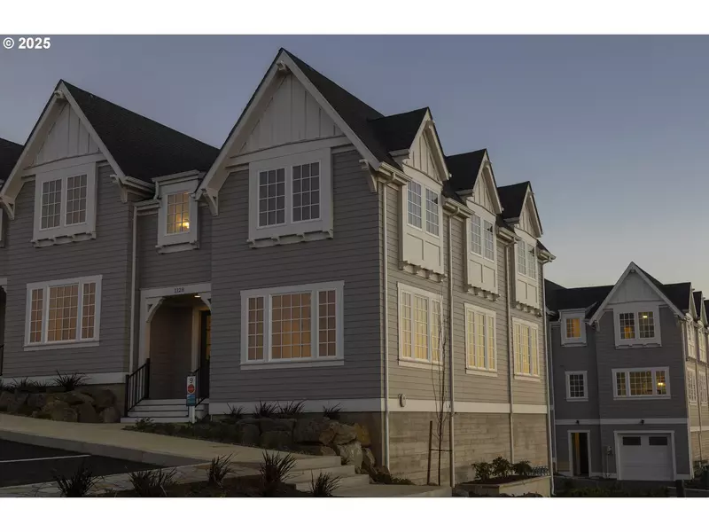 1128 NE SEASCAPE AVE, Depoe Bay, OR 97341