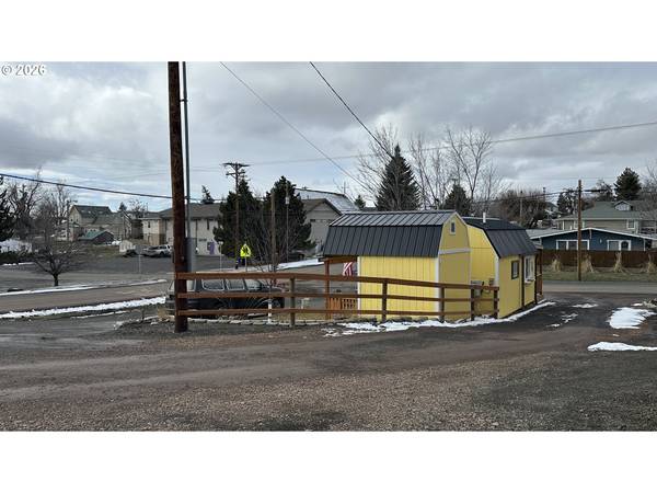 112 N Oregon, Condon, OR 97823