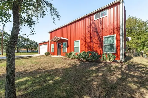 4204 Greenwood Road, Weatherford, TX 76088