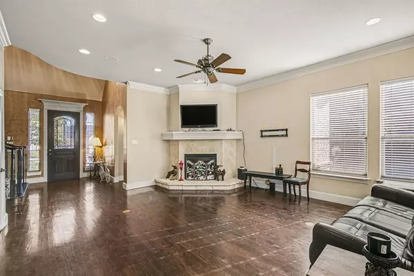 Arlington, TX 76017,3808 Park Flower Court