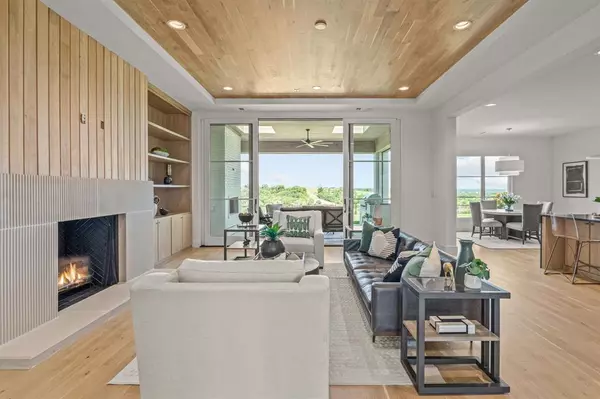 4524 Chablis Drive, Fort Worth, TX 76126