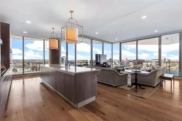 3130 N Harwood Street #1503, Dallas, TX 75201