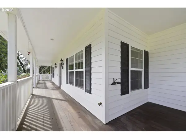 92036 TERRITORIAL HWY, Junction City, OR 97448