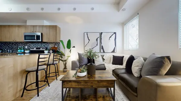 68 Winston Park BLVD #59, Toronto W05, ON M3K 1C3