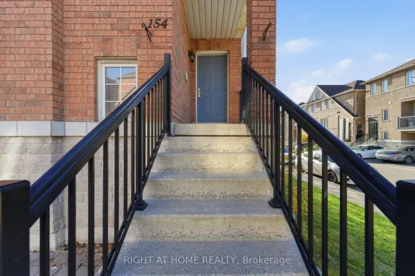 7155 Magistrate TER #154, Mississauga, ON L5W 1Y9