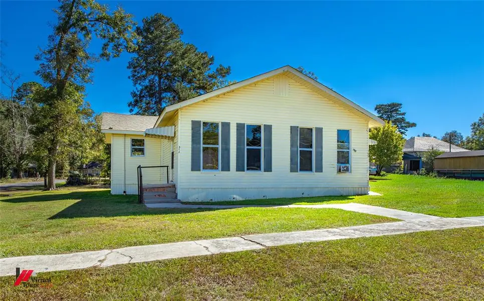 309-311 sycamore Street, Logansport, LA 71049