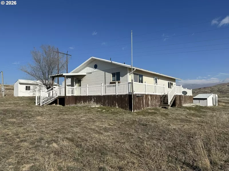 35202 MANNING CREEK RD, Durkee, OR 97905