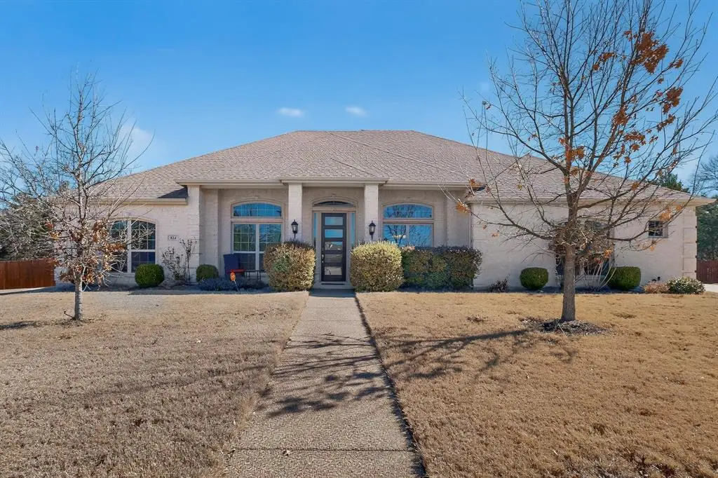 824 State Street, Desoto, TX 75115