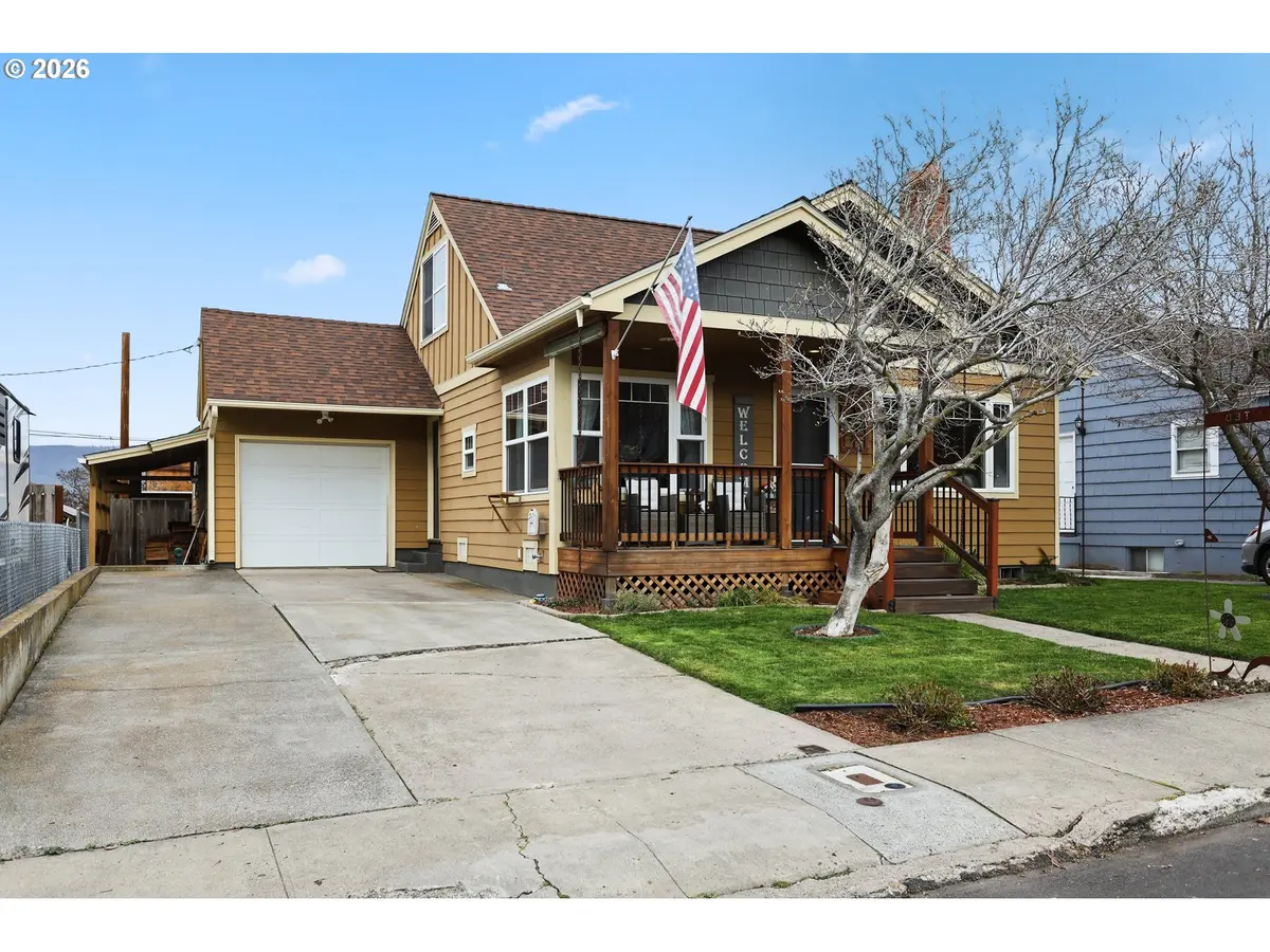 1625 E 13TH PL, The Dalles, OR 97058