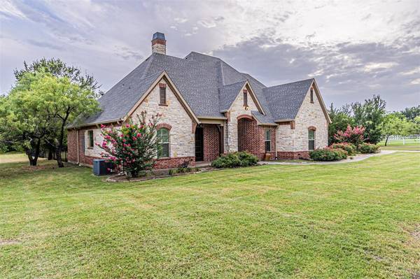 300 Horseshoe Bend, Royse City, TX 75189