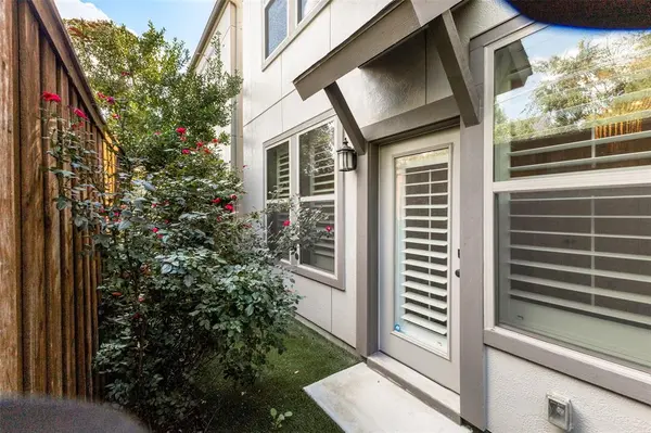 5184 Brickellia Drive, Dallas, TX 75209