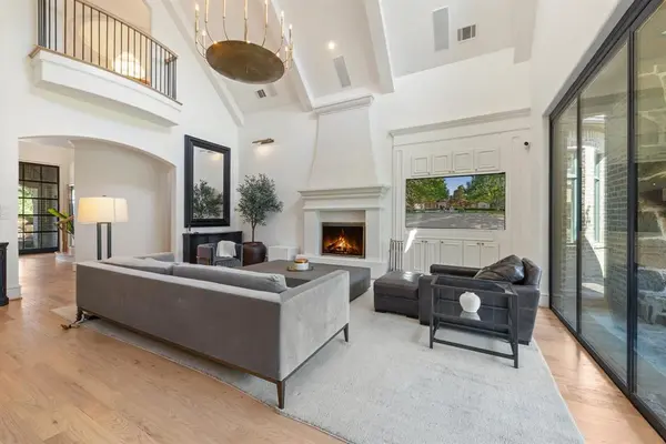 2 Terrabella Lane, Heath, TX 75032