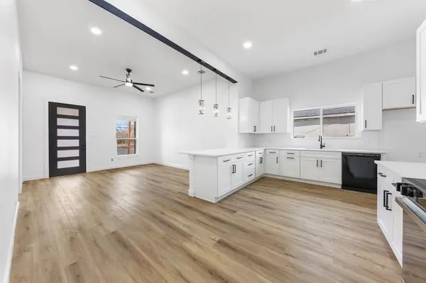 1247 Bonham Street, Paris, TX 75460