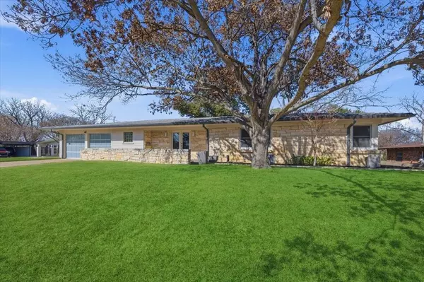 Fort Worth, TX 76116,6470 Kirkwood Road