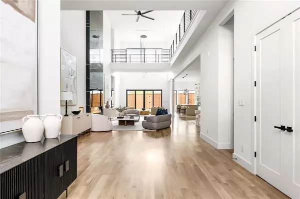 Dallas, TX 75220,3869 Wemdon Drive