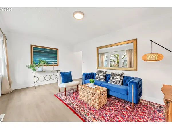 7630 N DRUMMOND AVE #A&B, Portland, OR 97217