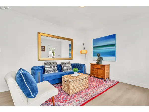 7630 N DRUMMOND AVE #A&B, Portland, OR 97217