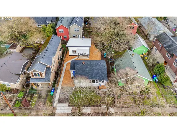 7630 N DRUMMOND AVE #A&B, Portland, OR 97217