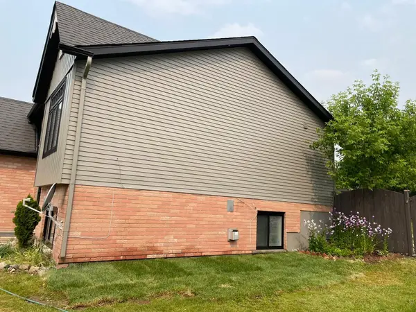 134 Bankside DR, Kitchener, ON N2N 3E2