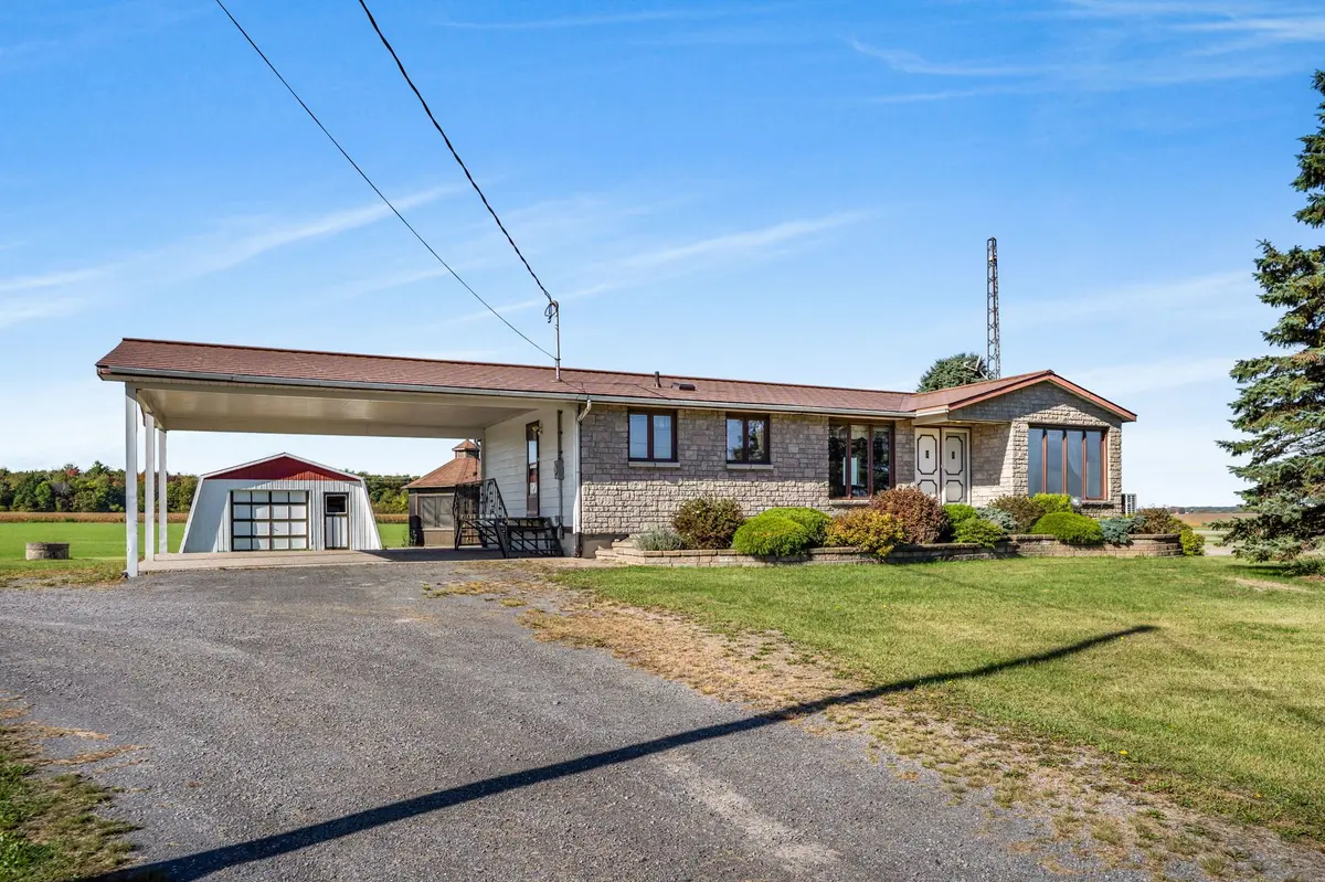 2894 County Road 9 RD, The Nation, ON K0B 1G0