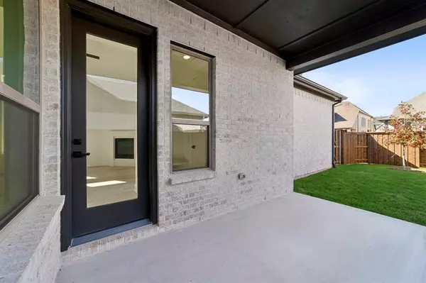 Van Alstyne, TX 75495,1842 Cole Road