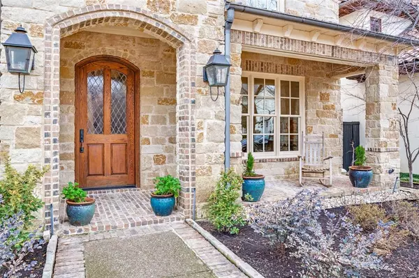 University Park, TX 75225,3325 Amherst Avenue