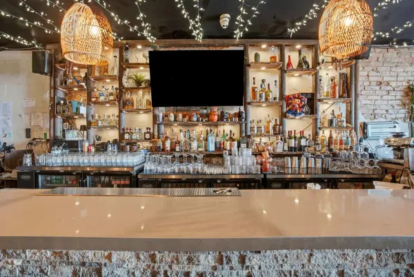 1263 Queen ST W, Toronto W01, ON M6K 1L5