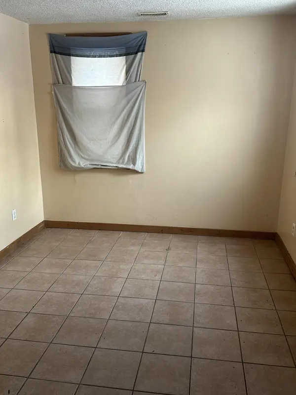 2741 Roberts ST, Norton Shores City, MI 49444