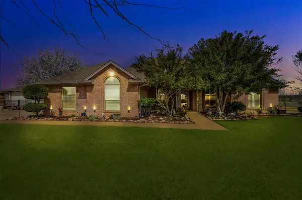 11621 Willow Springs Road, Fort Worth, TX 76052