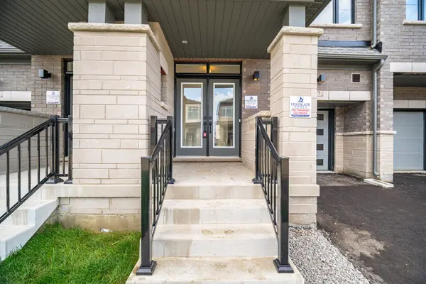 77 Singhampton RD, Vaughan, ON L4H 3N5