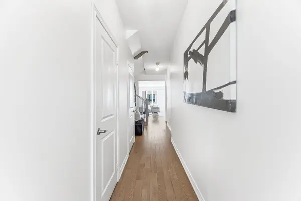 77 Singhampton RD, Vaughan, ON L4H 3N5