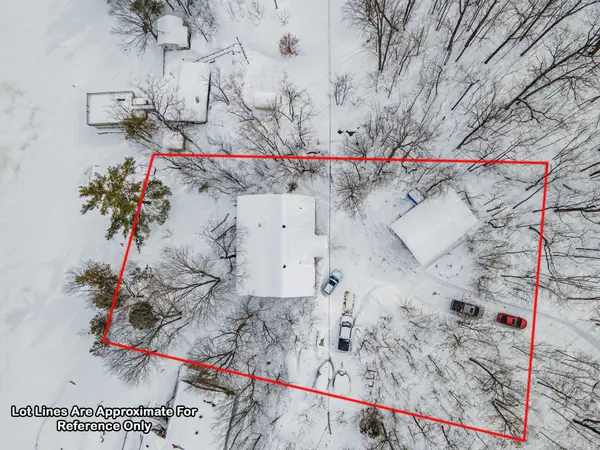 137 Pickerel Point RD, Georgian Bay, ON L0K 1S0