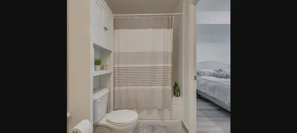 39 Annie Craige DR #1101, Toronto W06, ON M8V 0C5