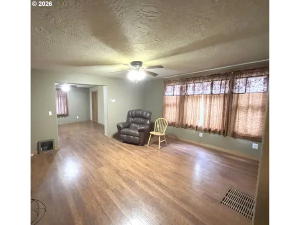 Heppner, OR 97836,260 W CENTER ST