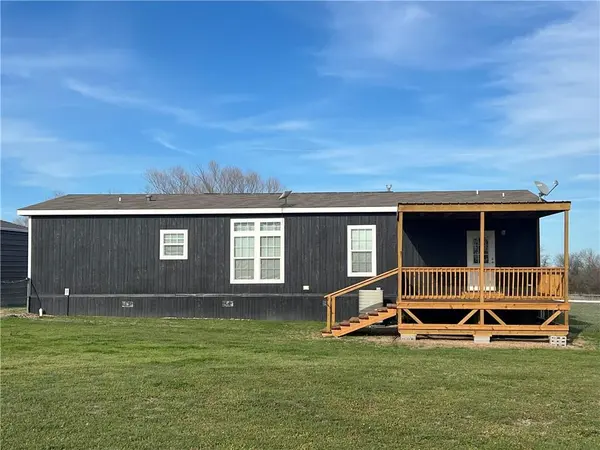 161 Meadowview Lane, Hubbard, TX 76648