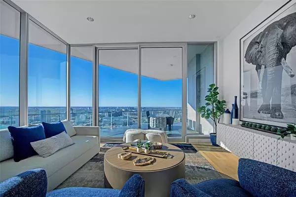 Dallas, TX 75201,3130 N Harwood Street #2802