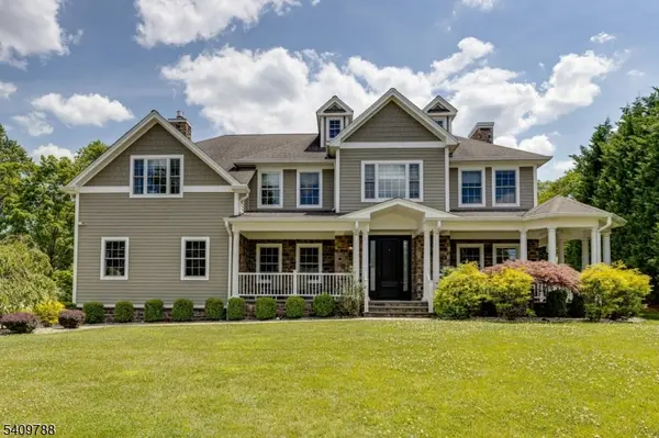 19 Carol Rd, Westfield Town, NJ 07090