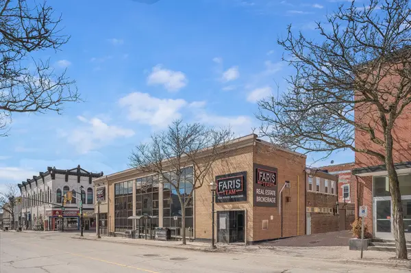 74 Mississaga ST E, Orillia, ON L3V 1V5