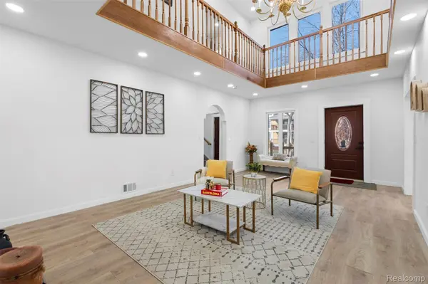 2409 Calvert ST, Detroit, MI 48206