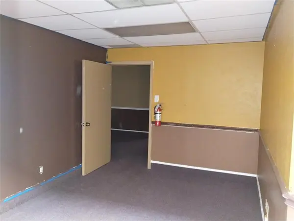 619 Mercury Avenue #108, Duncanville, TX 75137